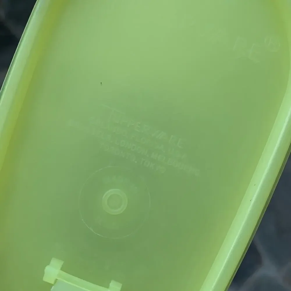 Vintage‎ yellow Tupperware pitcher